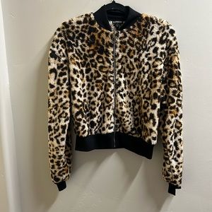 Animal, print, fuzzy cropped jacket.